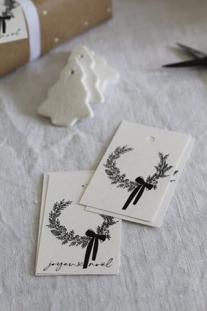 Image of Etiquette cadeau Noël couronne 