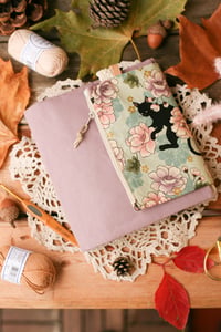 Image 2 of Pochette CROCHET MAEUM "Chats japonais"