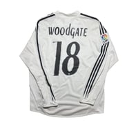 Image 2 of Real Madrid Home Shirt 2004 - 2005 (L) Woodgate 18