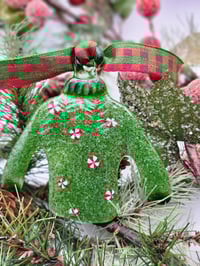 Image 1 of Green Twisties