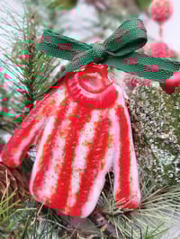 Image 3 of Red Stripe