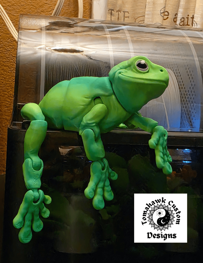 Image of 3d printed tree frogs