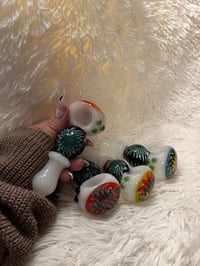 Image 8 of 4.5" Wig-Wag Glass Hand Pipe