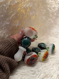 Image 12 of 4.5" Wig-Wag Glass Hand Pipe