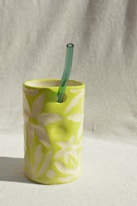 Image 1 of The SoulShine Co. Grip Straw Cup - Chartreuse