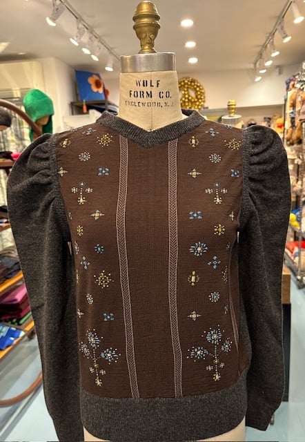 Image of Antipast F/W'25 Sock Knit Sweaters (Cardigans and V-Necks)