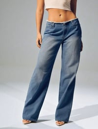 Image 9 of SKYNLYDRESS - Jeans Streetwear pour femmes Fuzzy Patchwork Pocket Denim Jeans