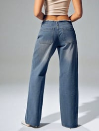 Image 11 of SKYNLYDRESS - Jeans Streetwear pour femmes Fuzzy Patchwork Pocket Denim Jeans