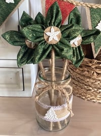 #31 Christmas Flowers - Green with Gold sparkles