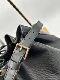 Image 18 of Louis Vuitton Petit Noè Bucket Bag Black Epi Leayher 