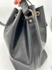 Image 9 of Louis Vuitton Petit Noè Bucket Bag Black Epi Leayher 