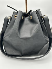 Image 6 of Louis Vuitton Petit Noè Bucket Bag Black Epi Leayher 