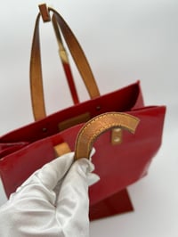 Image 13 of Louis Vuitton Reade PM Red Vernis Leather Handbag