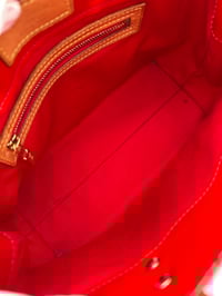 Image 22 of Louis Vuitton Reade PM Red Vernis Leather Handbag