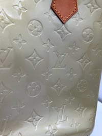 Image 4 of Louis Vuitton Reade MM Green Patent Leather Top Handle Bag