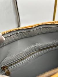 Image 21 of Louis Vuitton Reade MM Green Patent Leather Top Handle Bag