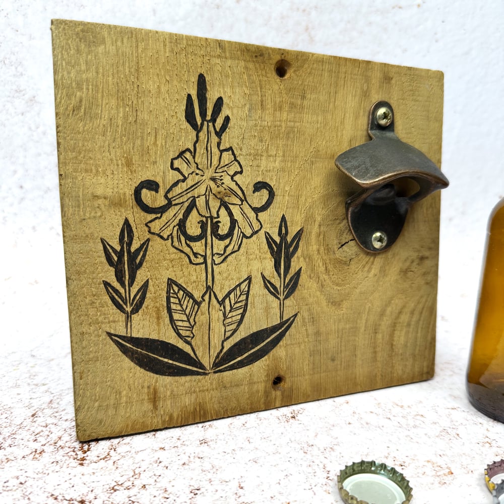 Image of Décapsuleur Fleurs Art Nouveau