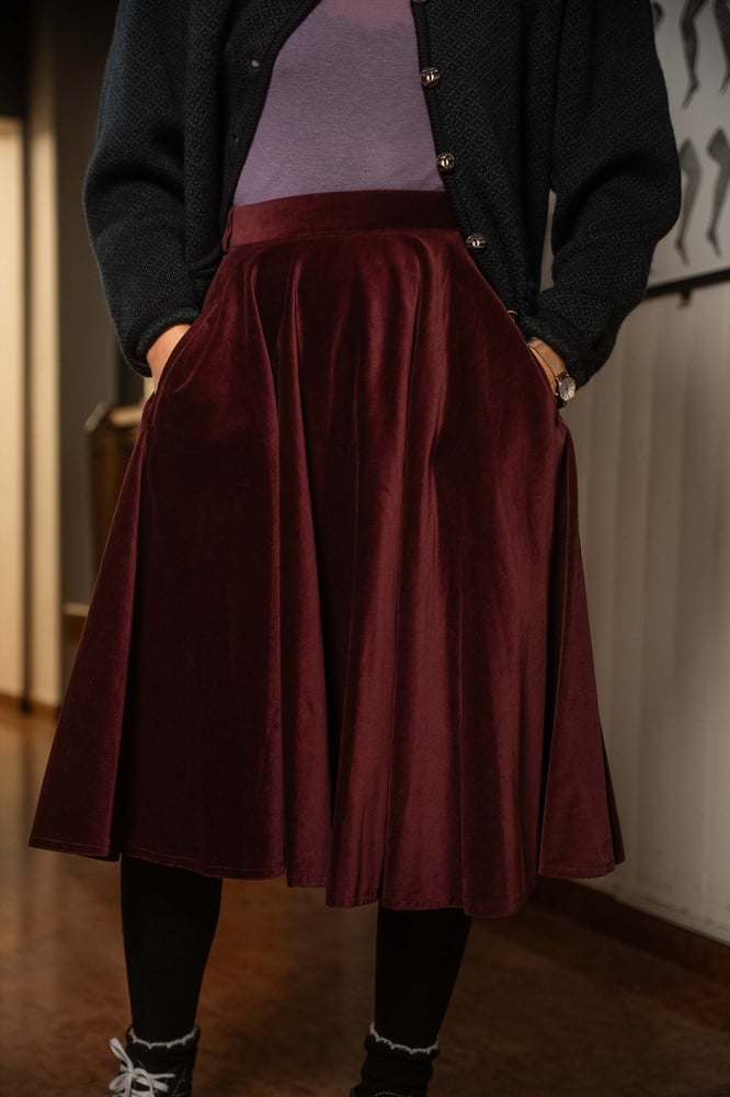 Image of Gonna a ruota bordeaux