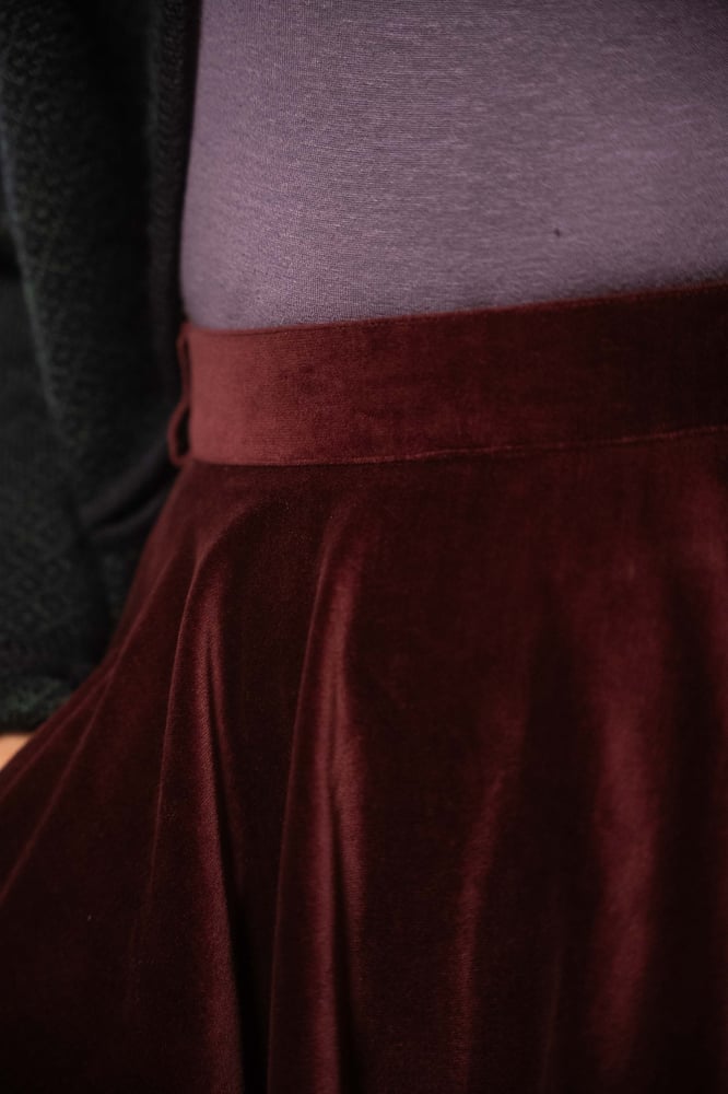 Image of Gonna a ruota bordeaux