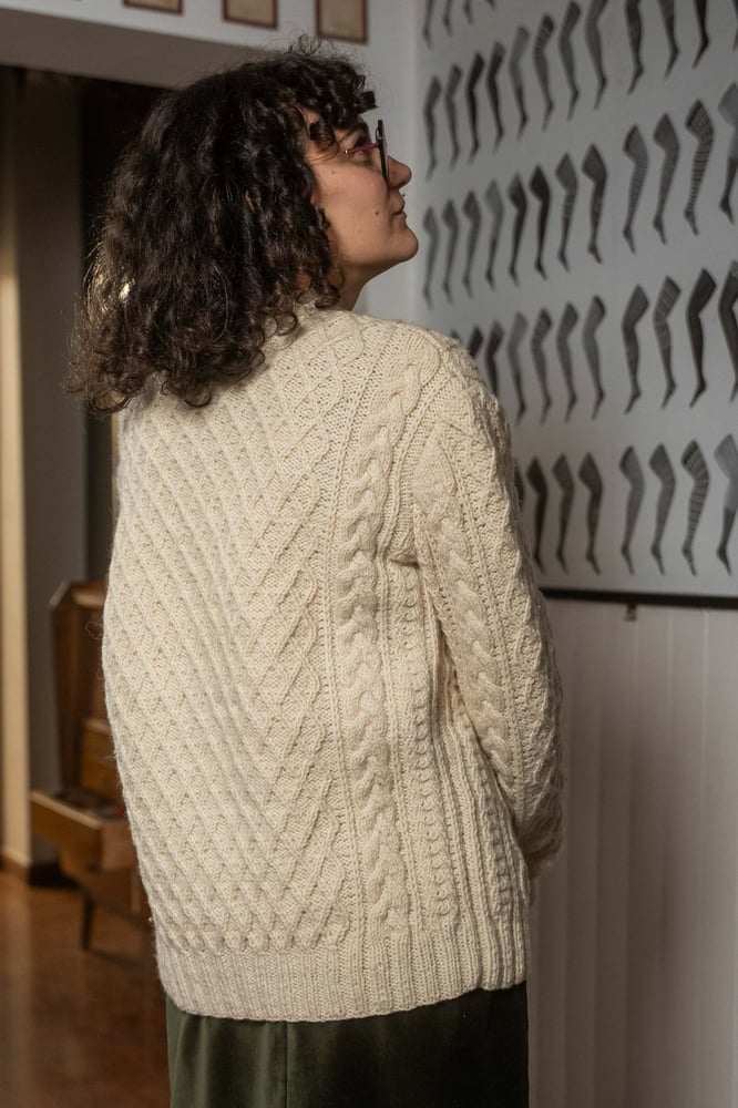 Image of Cardigan handmade bianco