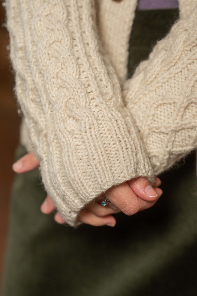 Image of Cardigan handmade bianco