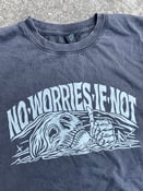 Image of ‘NO WORRIES’ Tee.
