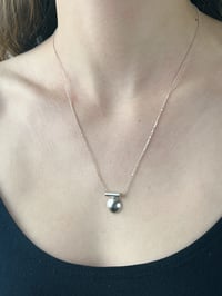 Image 2 of Frida, argent