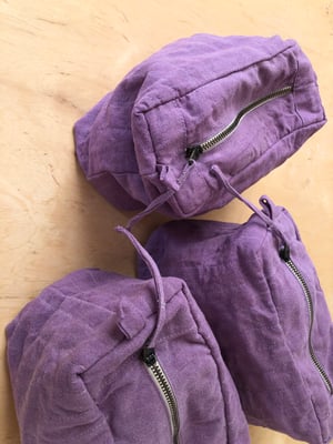 Image of Quilted Linen Cosmetic Bag