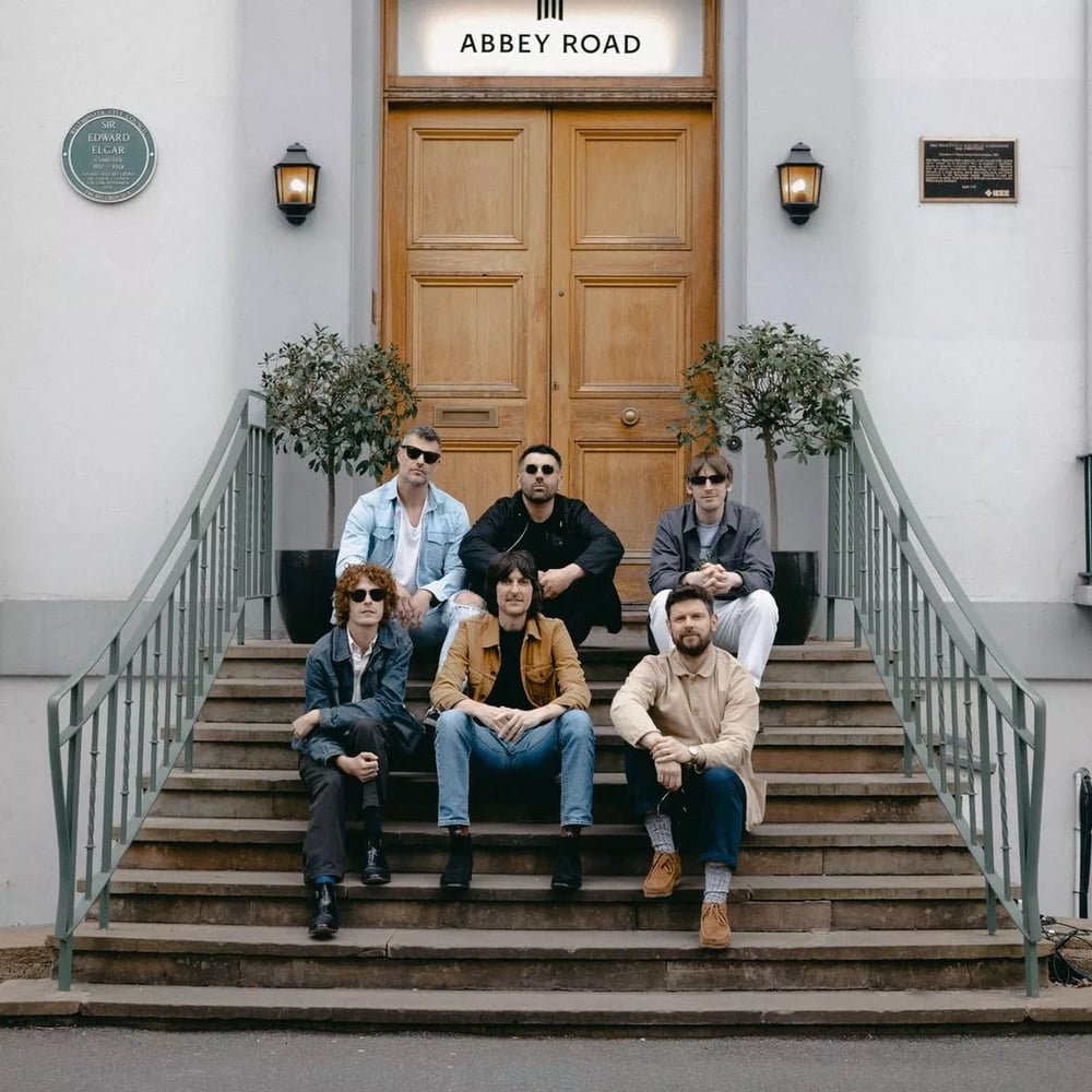 Image of Young Rebel Set // The Deadnotes // 22.05.2026