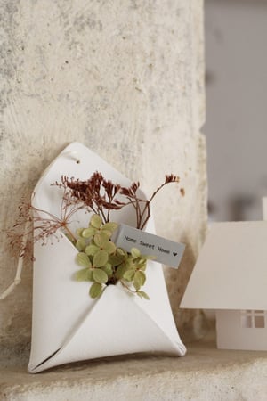 Image of Porte fleurs en argile