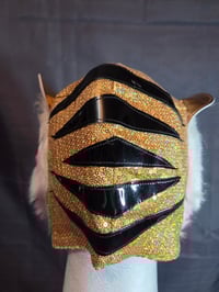 Image 3 of TIGER MASK SEMI PRO GOLD SEQUENCE 