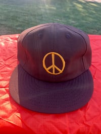 Image 2 of Peace Sign Hat Duck