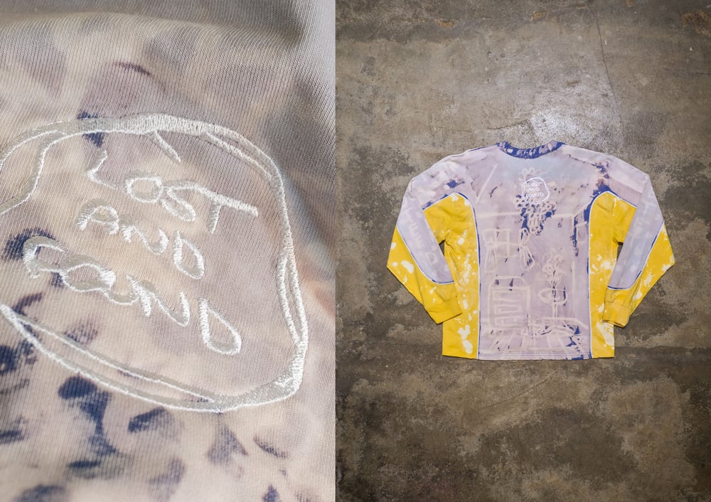 Image of Tee shirt manches longues LOST & FOUND bleu et jaune