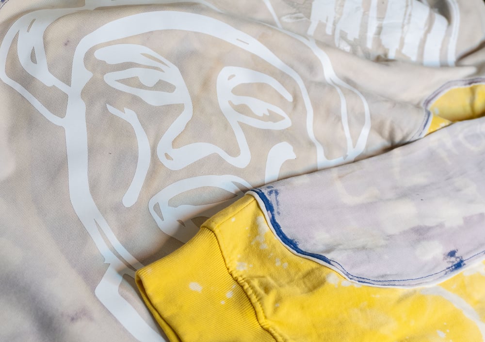Image of Tee shirt manches longues LOST & FOUND bleu et jaune