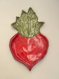 Image 2 of sample radish plate
