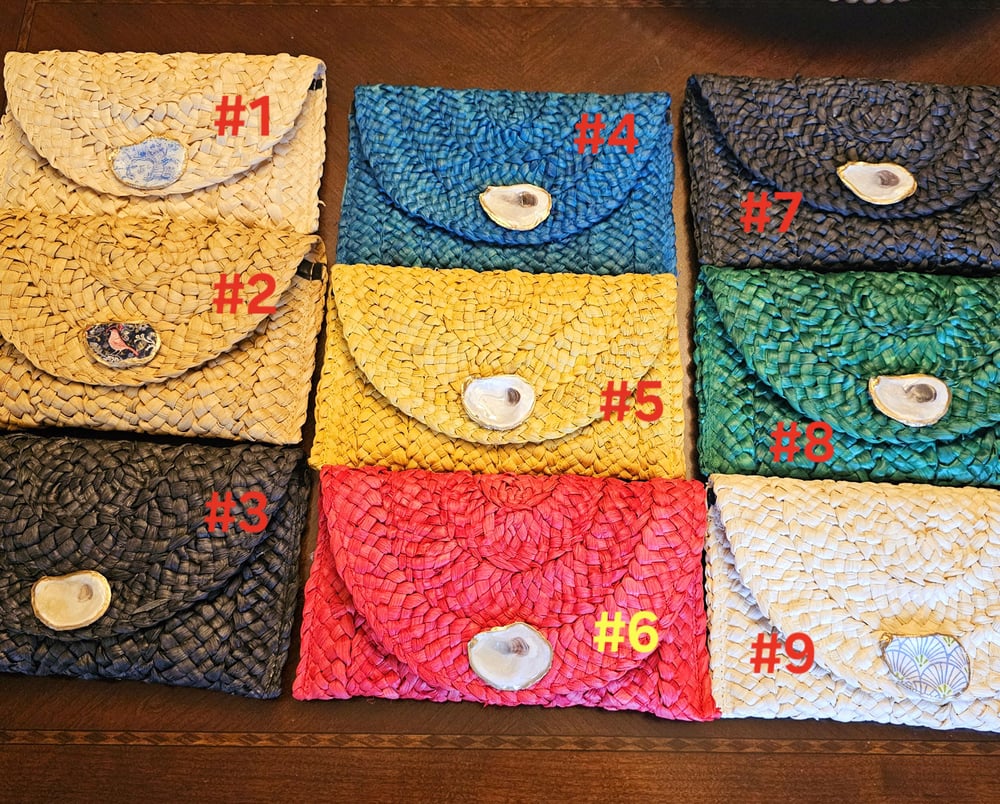 Image of Boho Straw Clutch: Handmade Woven Handbag with Oyster Shell