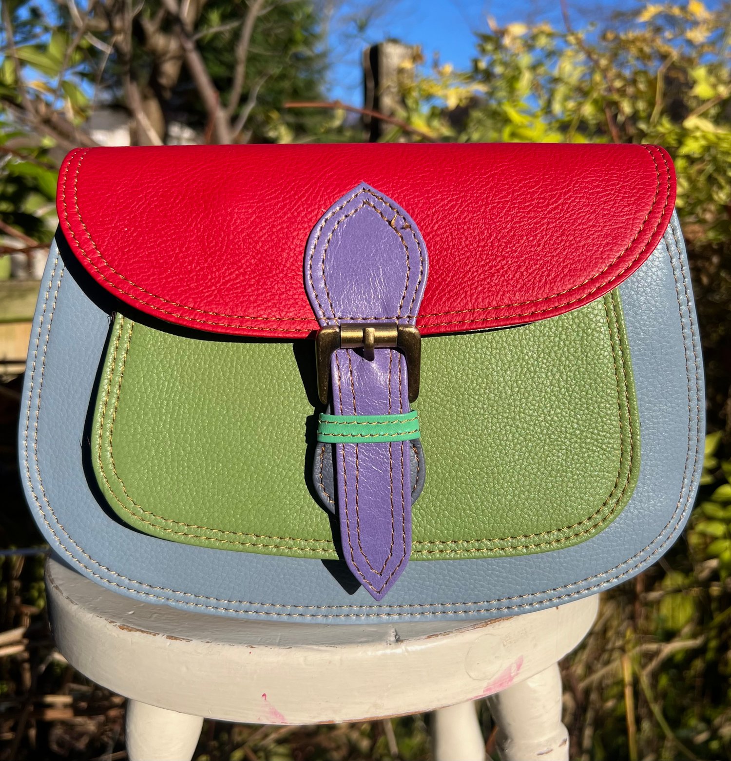 Image of Medium Saddle #48C