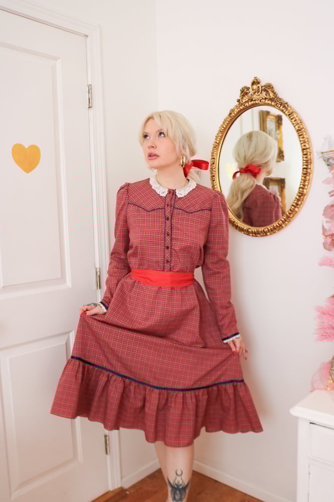 Image of Vintage 1970s Candi Jones Christmas Cottage Plaid Dress (Medium)