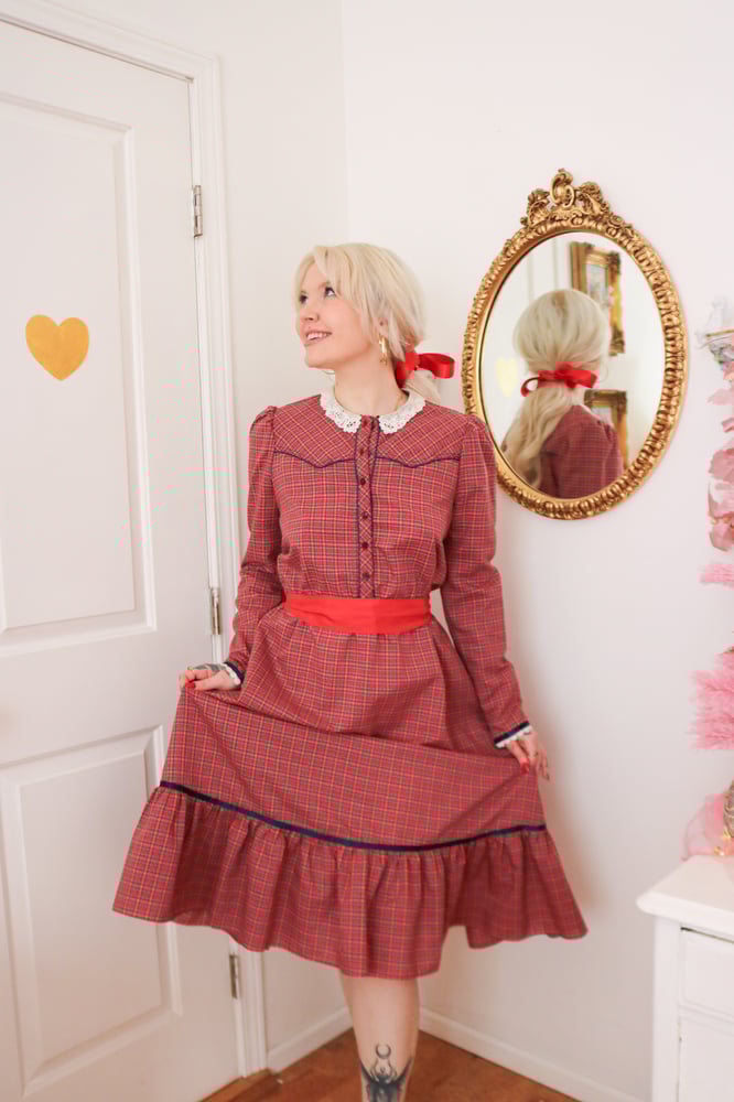 Image of Vintage 1970s Candi Jones Christmas Cottage Plaid Dress (Medium)