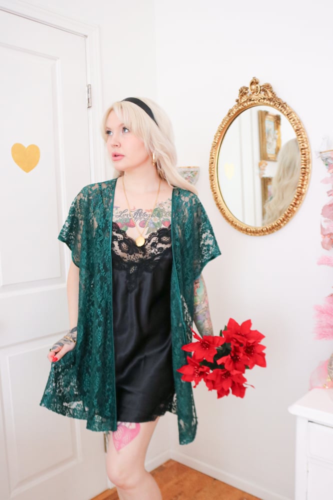 Image of 90s Alexandra Nicole Emerald Green Lace Robe (See Condition Section)