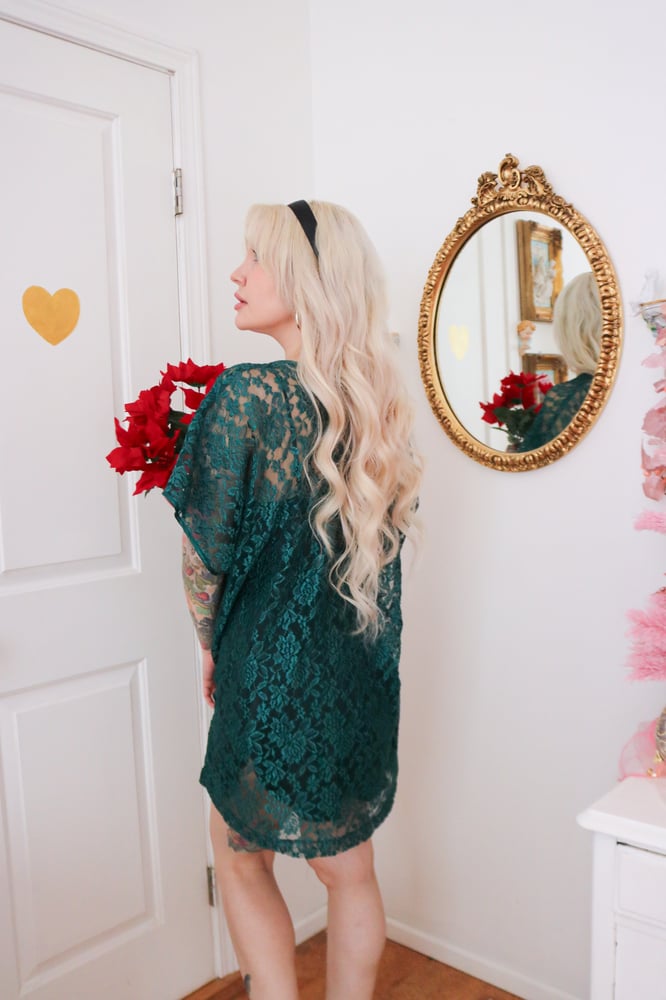 Image of 90s Alexandra Nicole Emerald Green Lace Robe (See Condition Section)