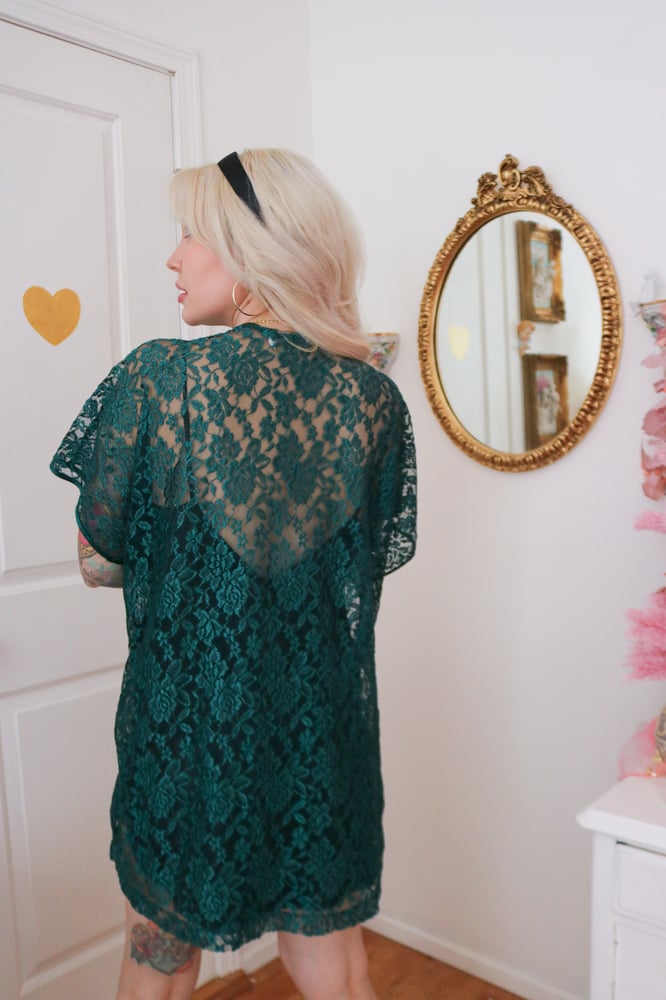 Image of 90s Alexandra Nicole Emerald Green Lace Robe (See Condition Section)