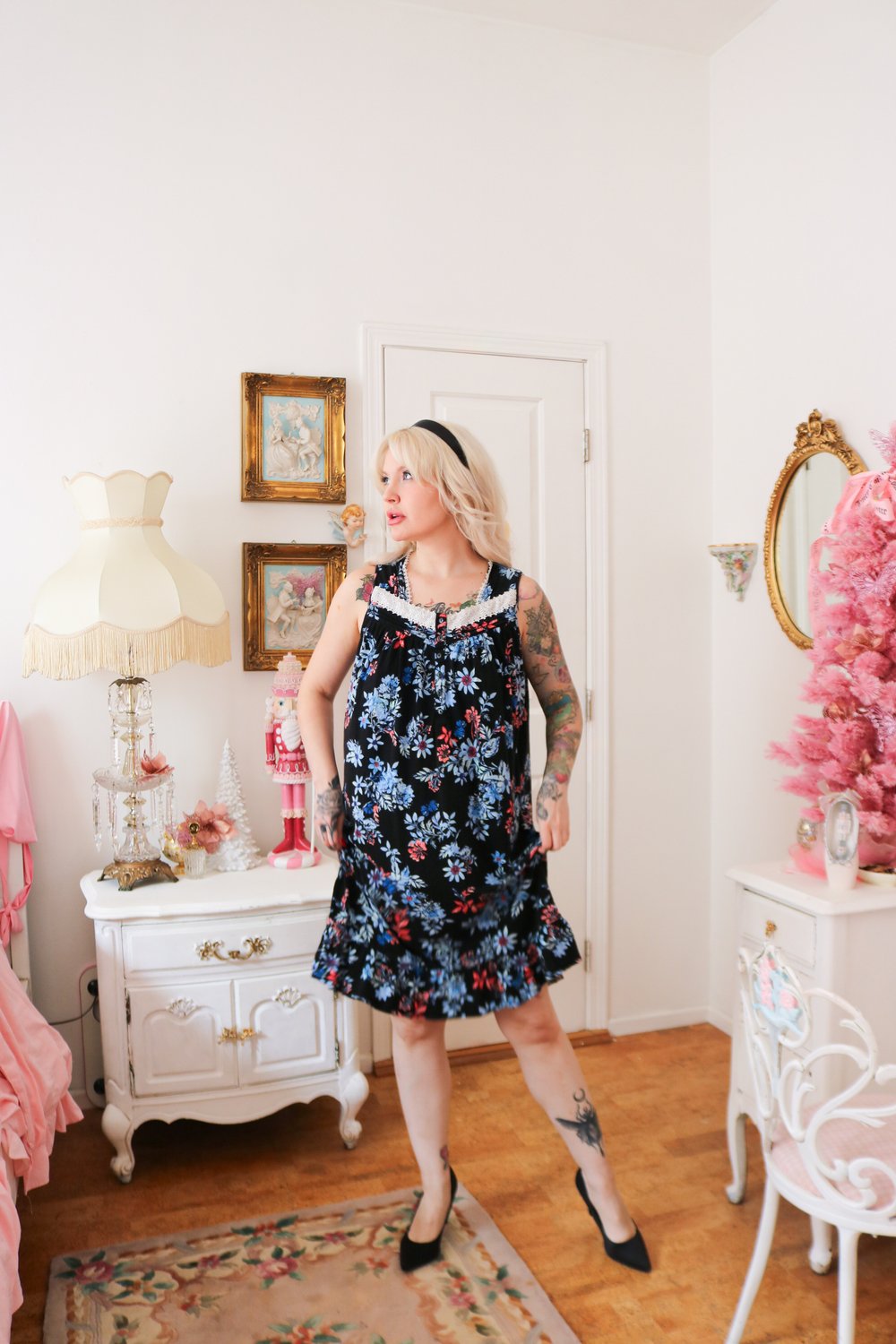 Secret Treasures Thick Winter Floral Gown (Large)