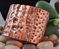 Image 2 of Air chased- Bracelet