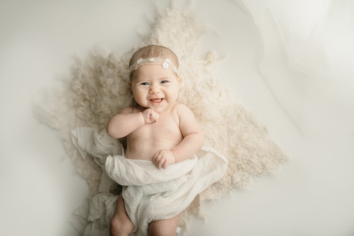 Image of Mini Grow with me package only has 3 month and 6 month and 9 month in this package. 