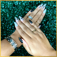 Image 2 of Tourbillon : Verte, Noir, Vin 