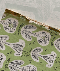 Image 2 of A book of Lilies A Vintage king Penguin Book