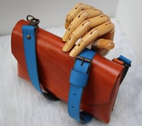 Image 2 of Julienne mini Orange/ Bright blue strap