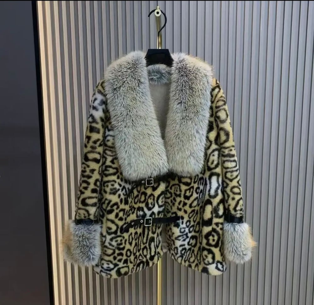 Image of Faux Fur Coats 🐆💋🖤