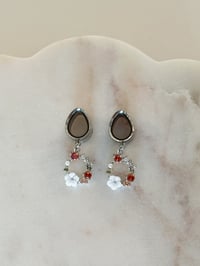 Image 1 of Christmas Wreaths (Silver) 